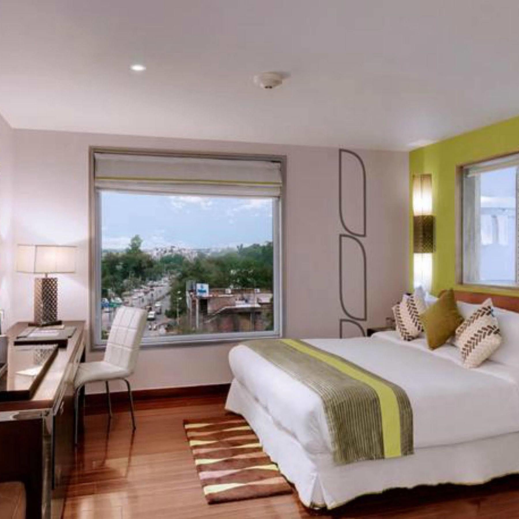 Quality Inn Γκουργκάον Εξωτερικό φωτογραφία